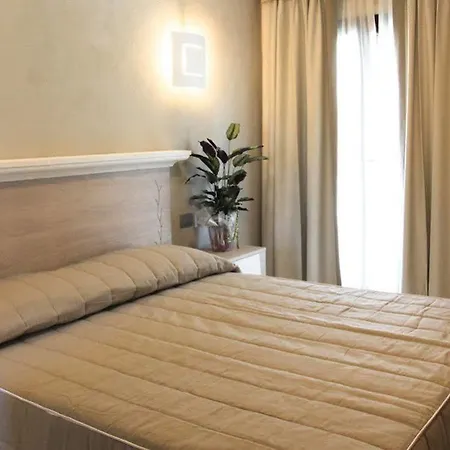 贝尔维尔酒店 酒店