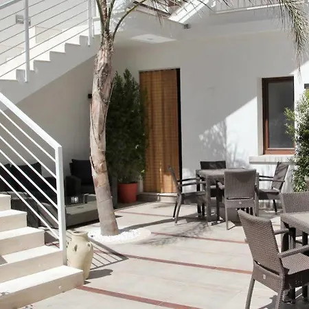 贝尔维尔酒店 3* 维拉西米乌斯